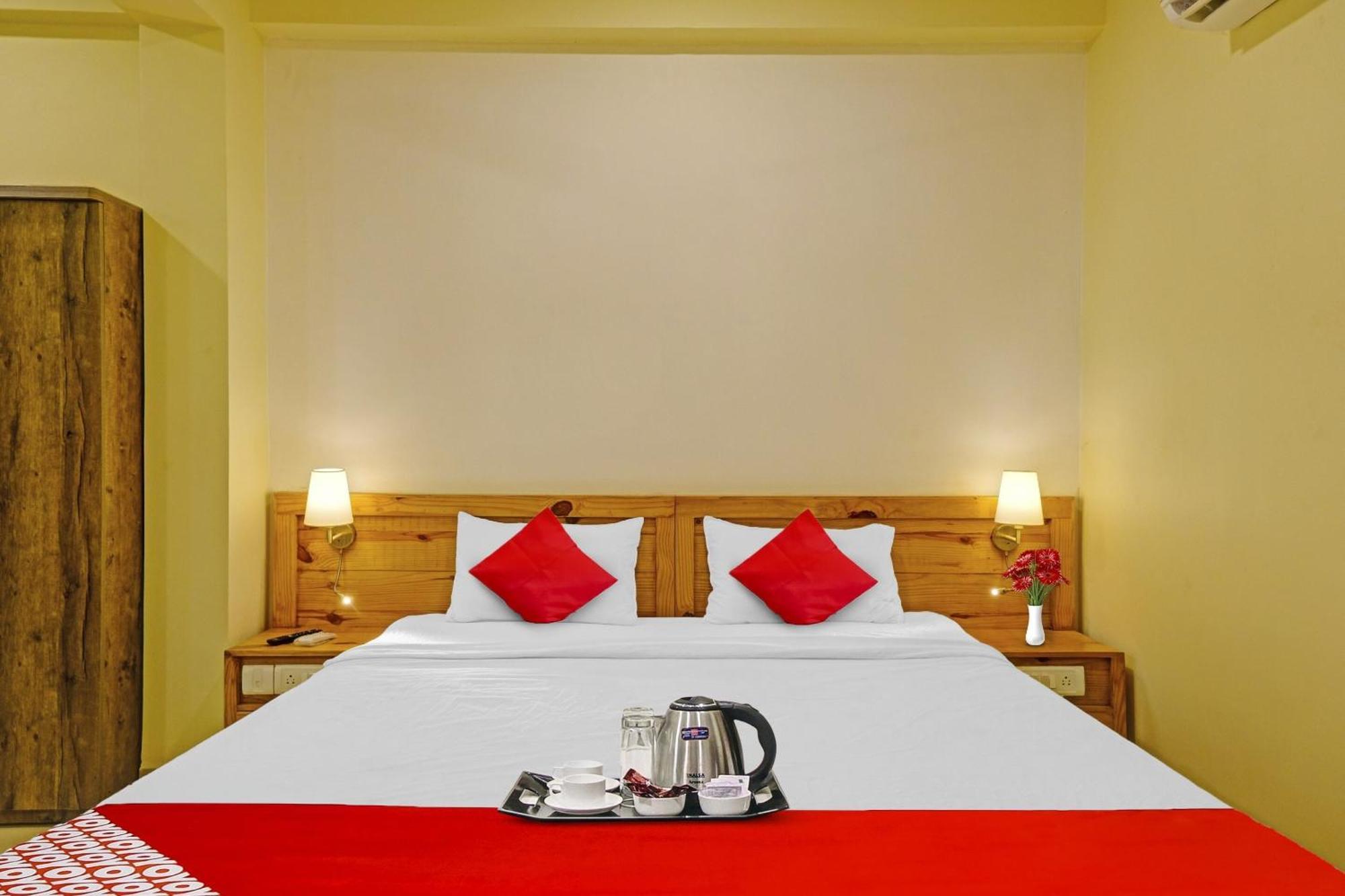 Hotel O Soleil Rooms And Suites By Di Hospitality Agarvado Exteriör bild