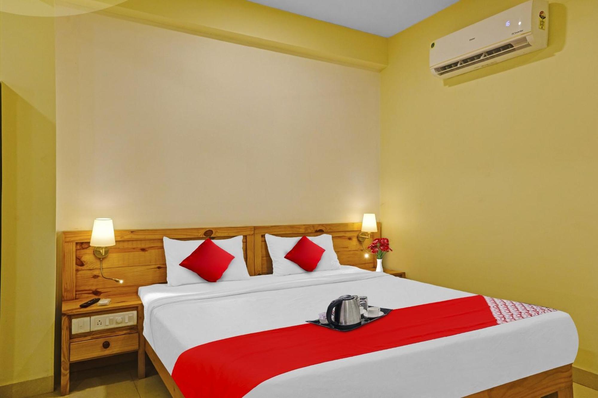 Hotel O Soleil Rooms And Suites By Di Hospitality Agarvado Exteriör bild